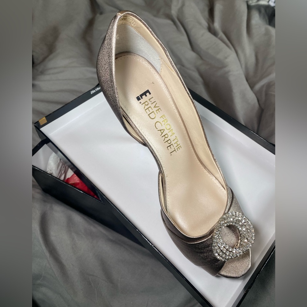 E! Red Carpet Mushroom Vitello Heels